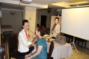 鄭州禮儀培訓(xùn)首選匯雅 專業(yè)商務(wù)服務(wù)背后的價(jià)值