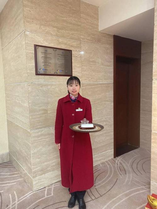 蓄精神之力享禮儀之道溫州保利大劇院管理開展服務禮儀培訓